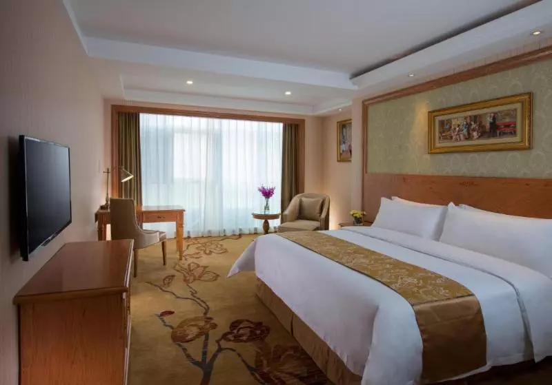 Vienna Hotel Shenzhen Shajing Shangnan Branch