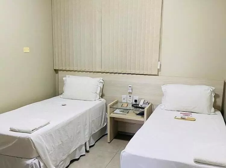 Hotelli Balsas Premier