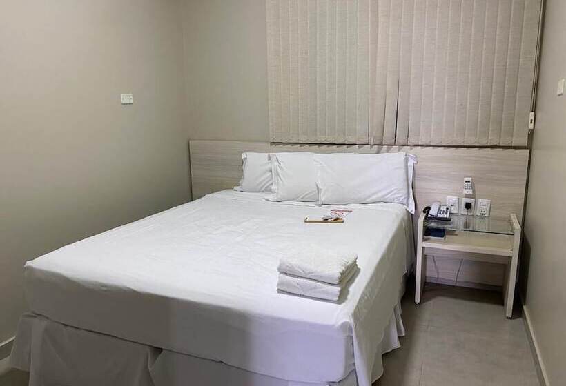 فندق Balsas Premier