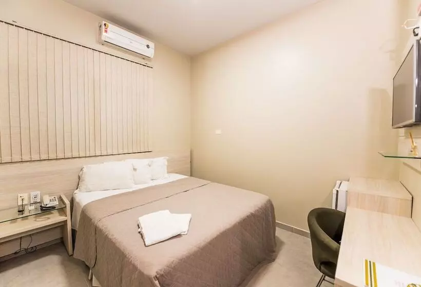 Hotelli Balsas Premier