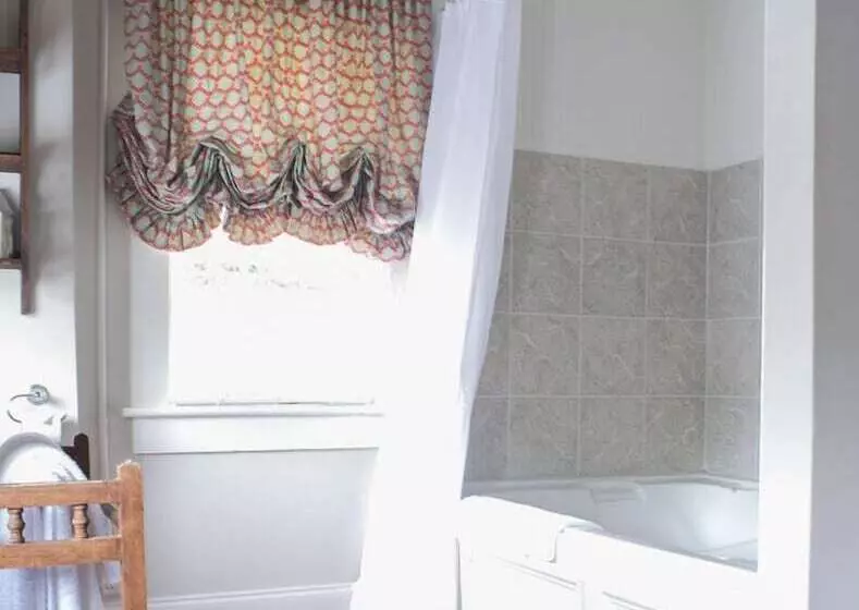 ホテル Carriage House Inn