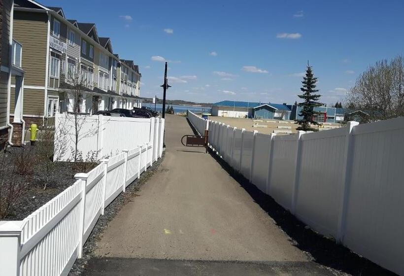 Отель Edgewater Inn