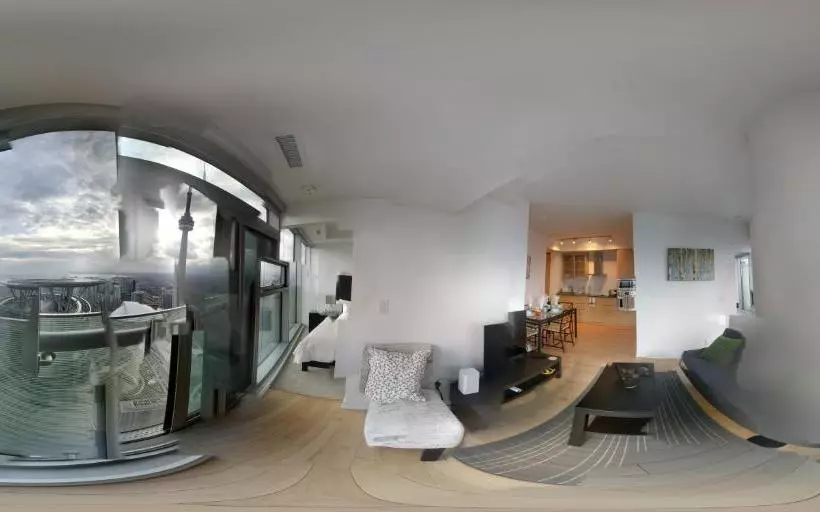 Hotelli Downtown Condo 20th Floor Lake View Suite