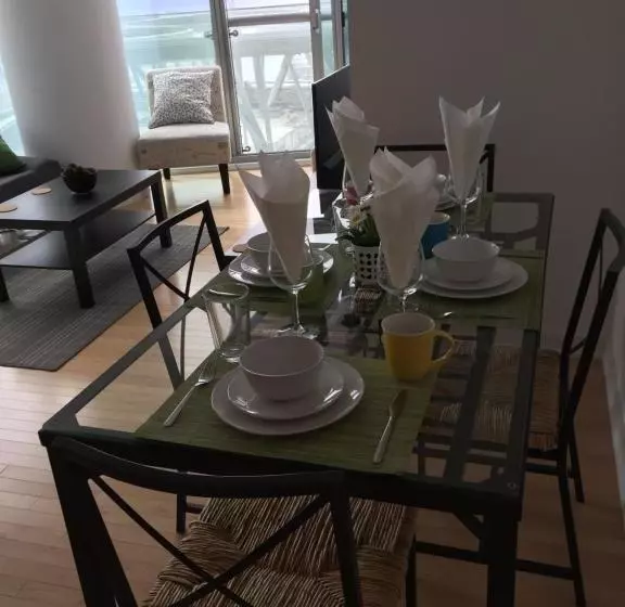 Hotelli Downtown Condo 20th Floor Lake View Suite