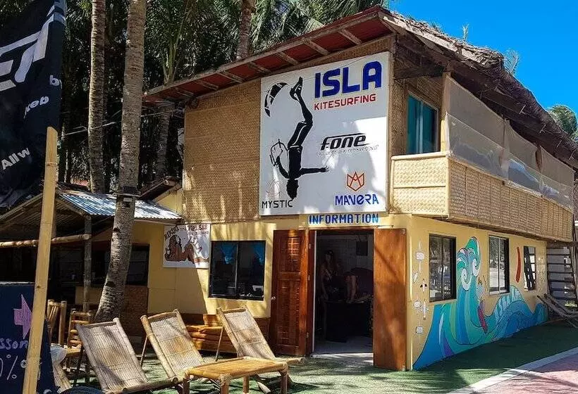 هتل Isla Kitesurfing Guesthouse