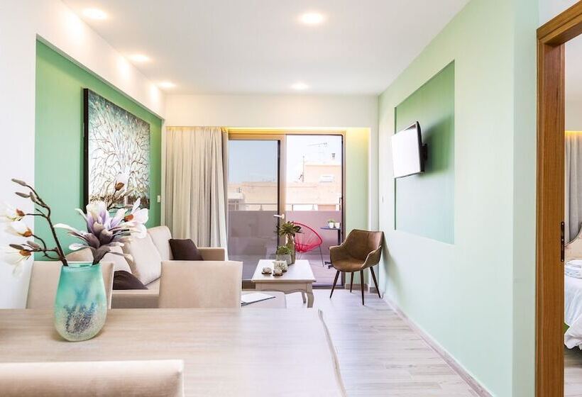 בית מלון כפרי Menta City Boutique