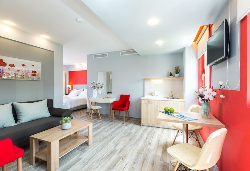 בית מלון כפרי Menta City Boutique