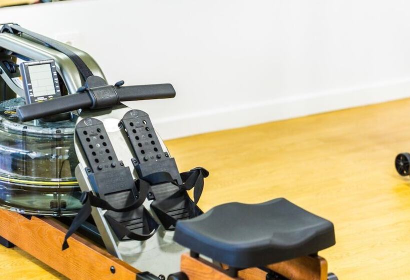 בית מלון כפרי Menta City Boutique