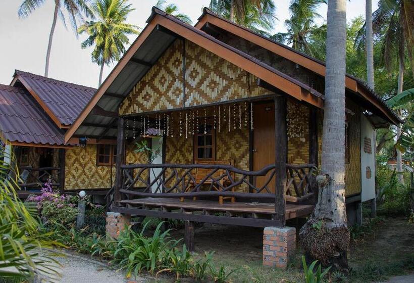 Отель Moonwalk Lanta Resort