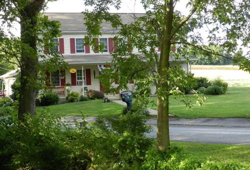 فندق Red Cardinal Bed And Breakfast