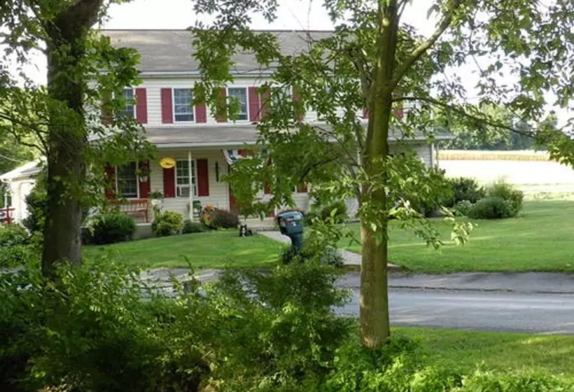 Hotelli Red Cardinal Bed And Breakfast