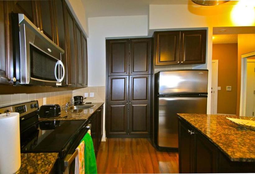 فندق Executive Stay Suites Next To Squareone Mall