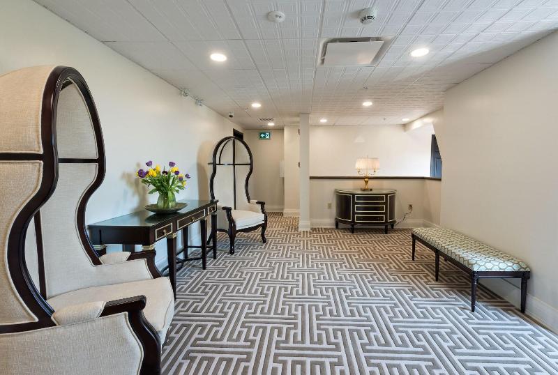 בית מלון כפרי Sydney Boutique Inn & Suites