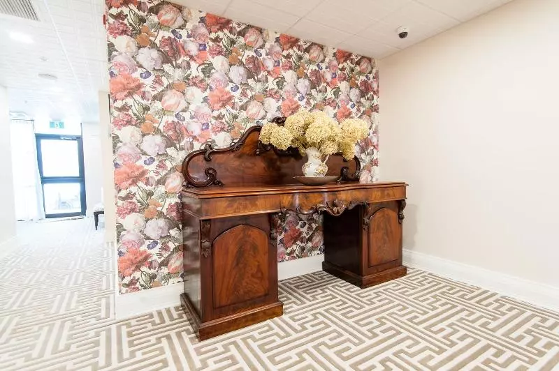 Hotelli Sydney Boutique Inn & Suites