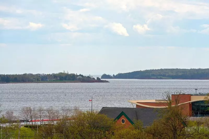 Hotelli Sydney Boutique Inn & Suites