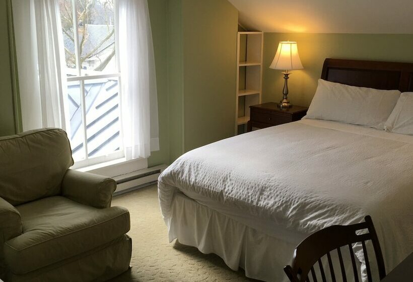 Отель Tawsty Flower   Haines Suites