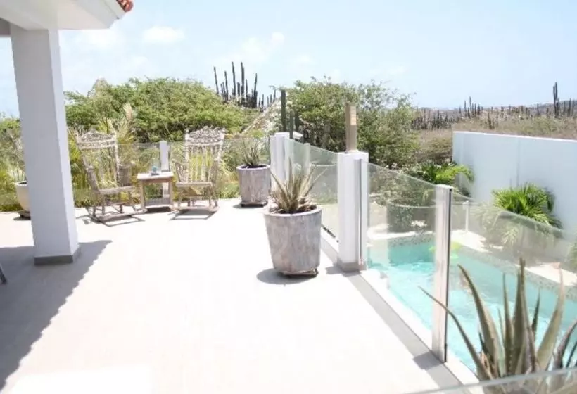 Hotelli Villa Bon Vista