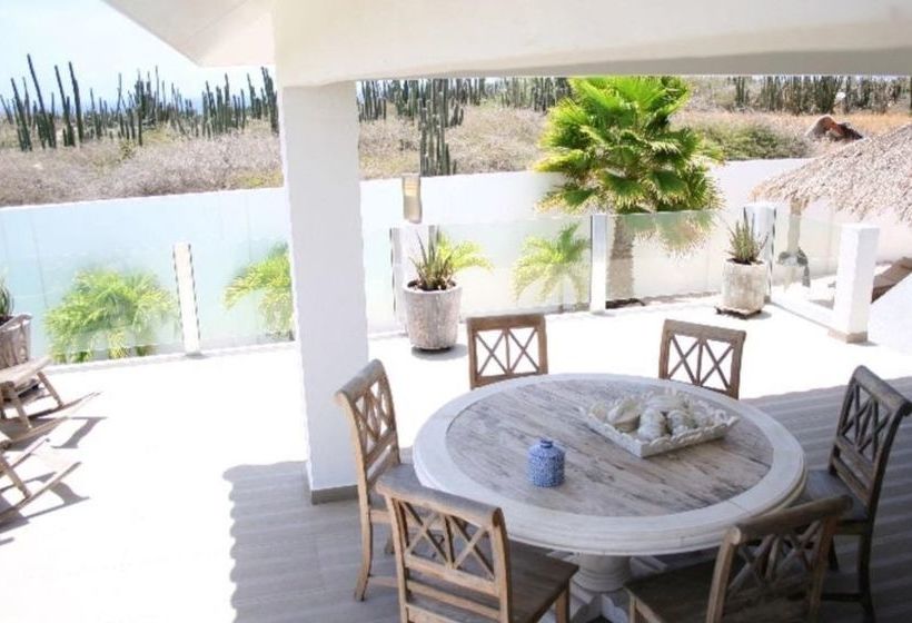 هتل Villa Bon Vista