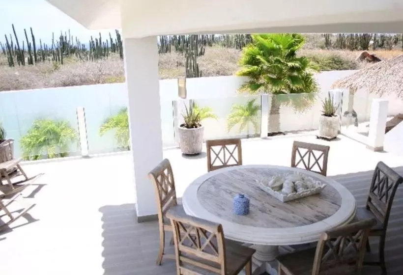 Hotelli Villa Bon Vista