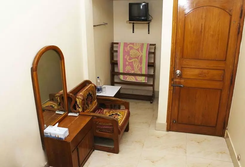 هتل Zia Guest House