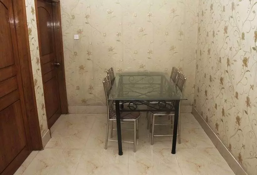 هتل Zia Guest House