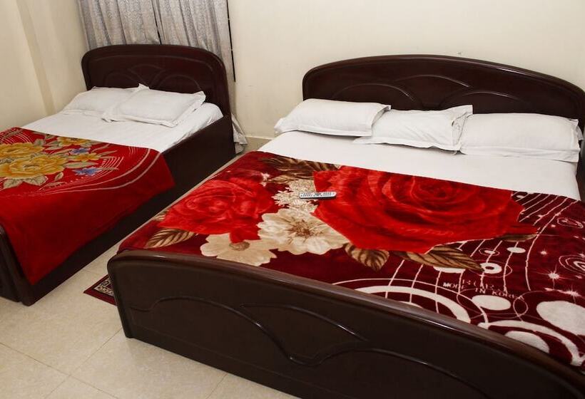 هتل Zia Guest House