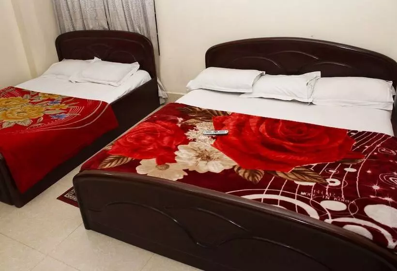 هتل Zia Guest House