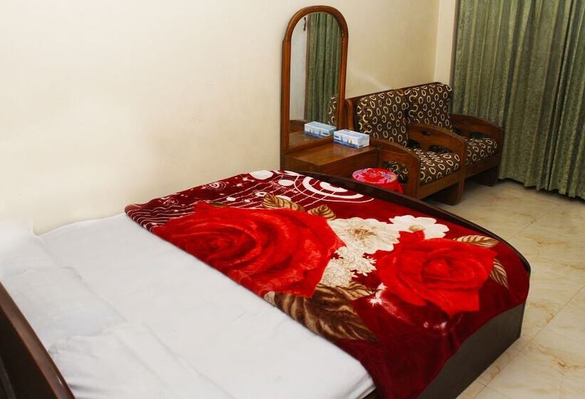 هتل Zia Guest House