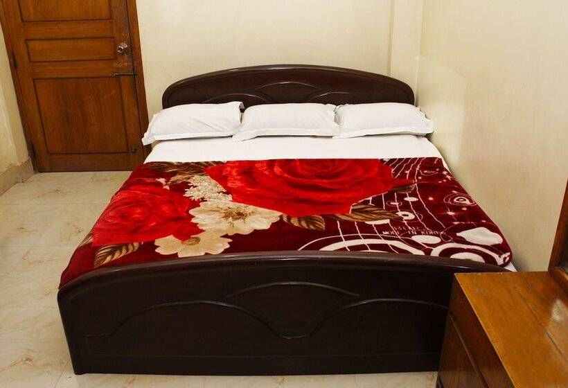 هتل Zia Guest House