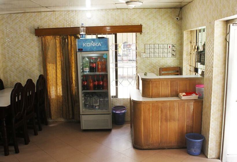 هتل Zia Guest House