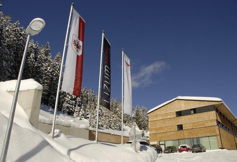 Lizum 1600   Hotel & Kompetenzzentrum