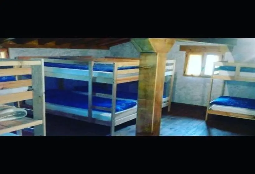 簡易ホテル El Escondite Del Miera