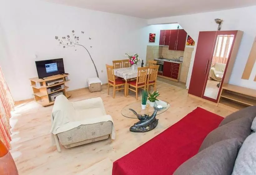 Hotelli Apartments Villa Sol