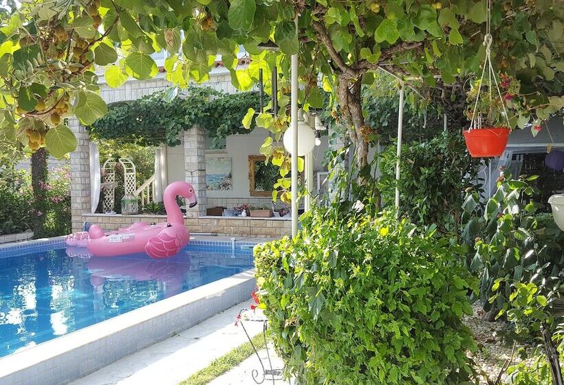 ホテル Art Villa Ines