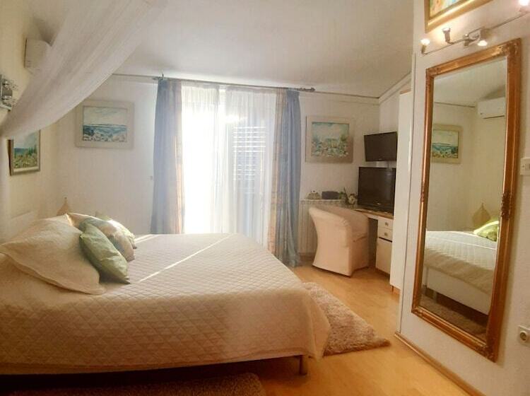 ホテル Art Villa Ines