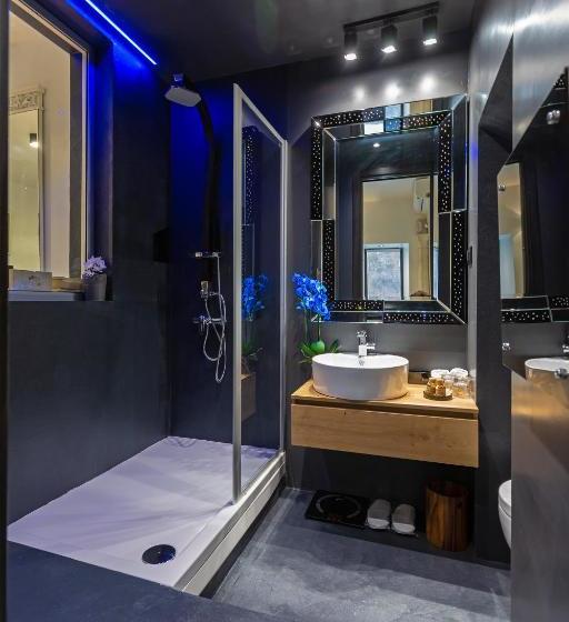 Отель B&b Apartments And Studios Lanii