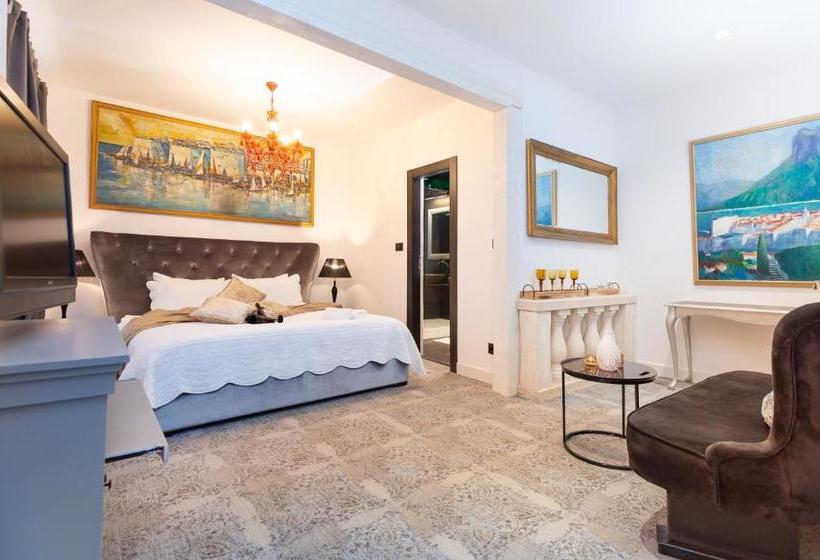 Отель B&b Apartments And Studios Lanii