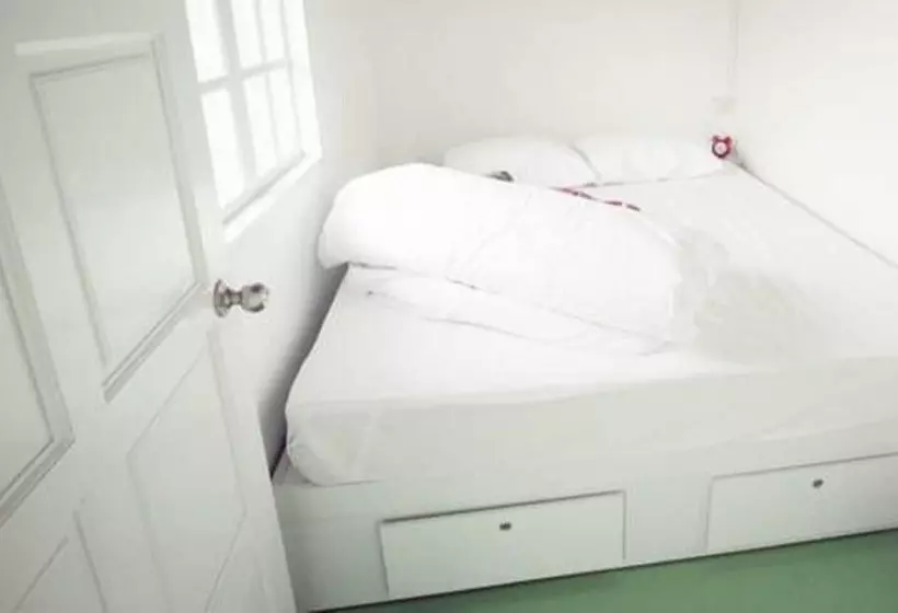 Hotelli Best Stay Hostel