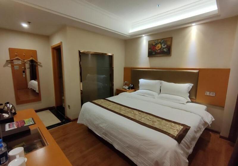 בית מלון כפרי Greentree Inn Shantou Haojiang Dahao Business