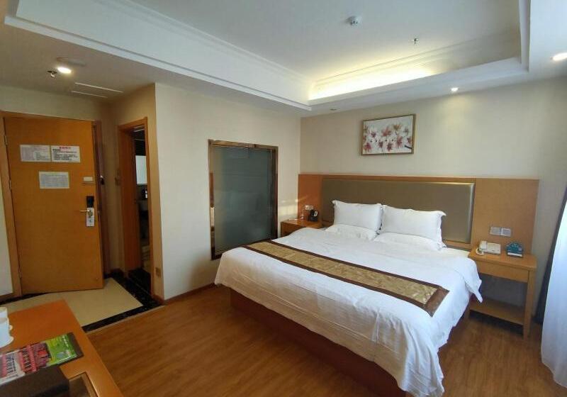 בית מלון כפרי Greentree Inn Shantou Haojiang Dahao Business