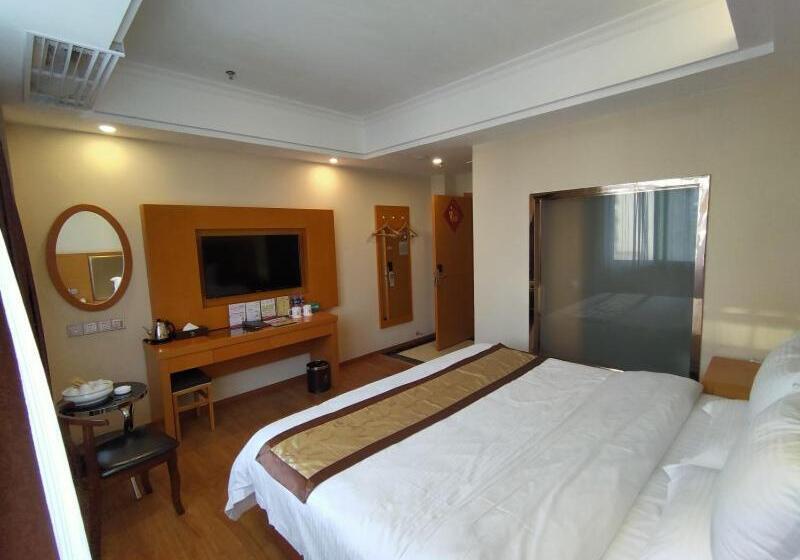 בית מלון כפרי Greentree Inn Shantou Haojiang Dahao Business