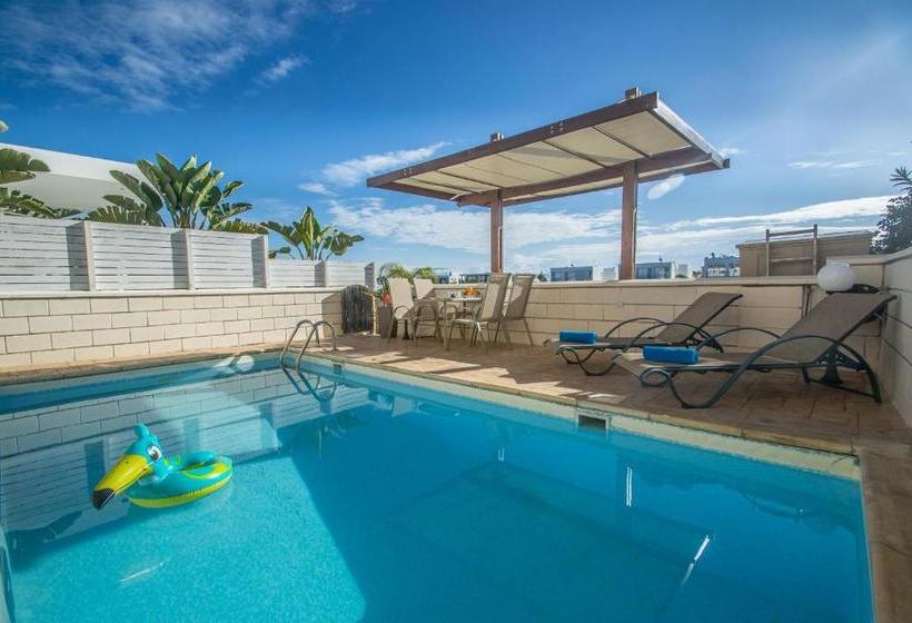 هتل Kapparis Family Holidays