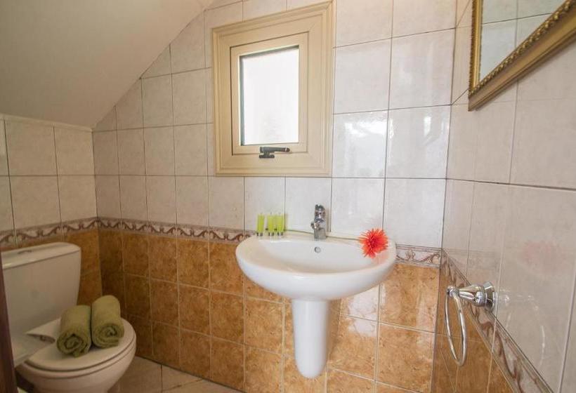 هتل Kapparis Family Holidays