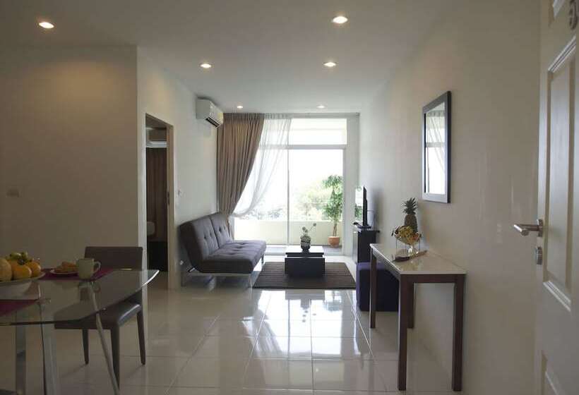هتل Living Residence Phuket
