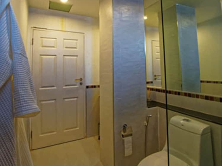 هتل Living Residence Phuket