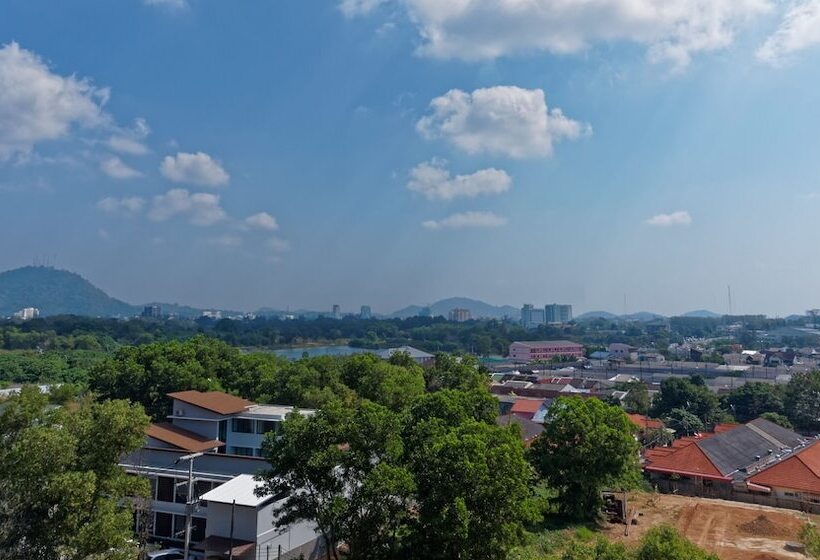 هتل Living Residence Phuket