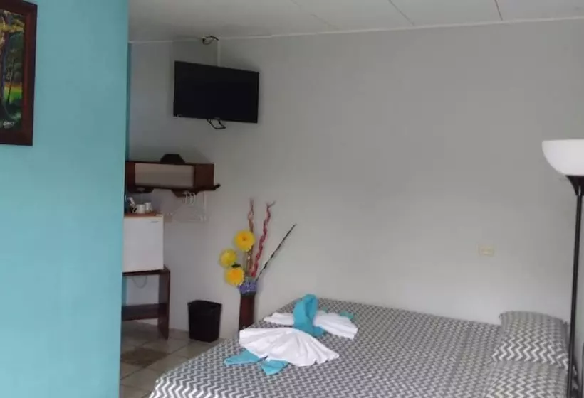 Hotelli Marino Lodge