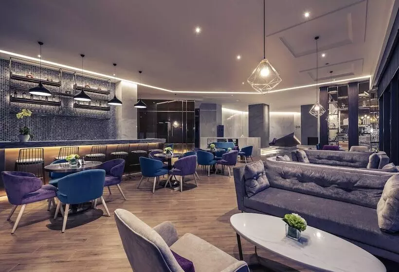 Hotelli Mercure Shanghai Necc