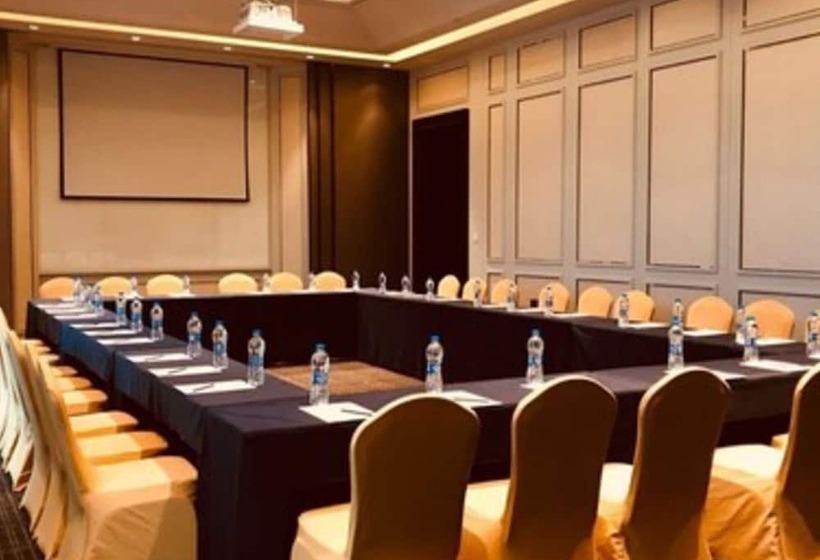 Radisson Blu Hotel Wuhan Etd Zone