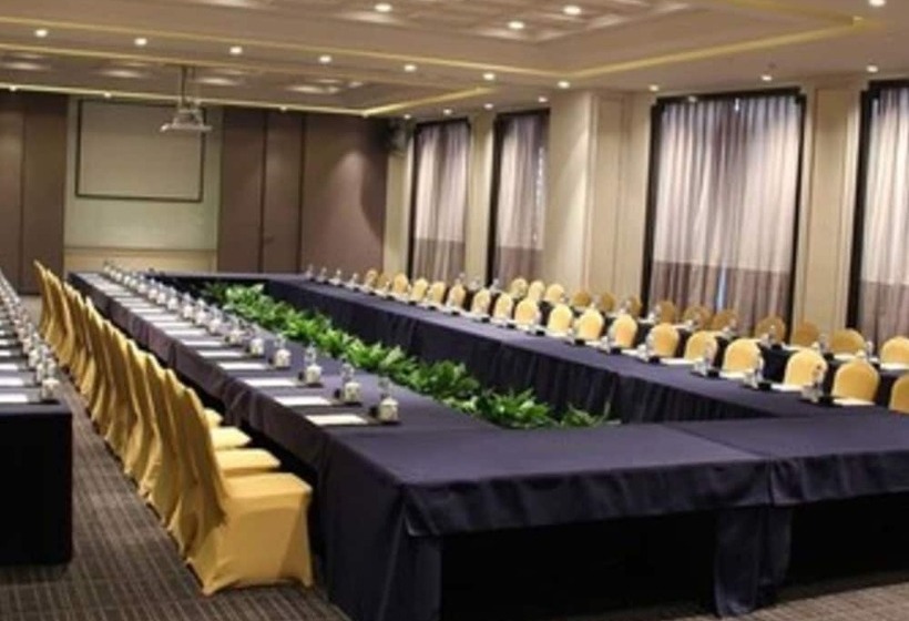 Radisson Blu Hotel Wuhan Etd Zone